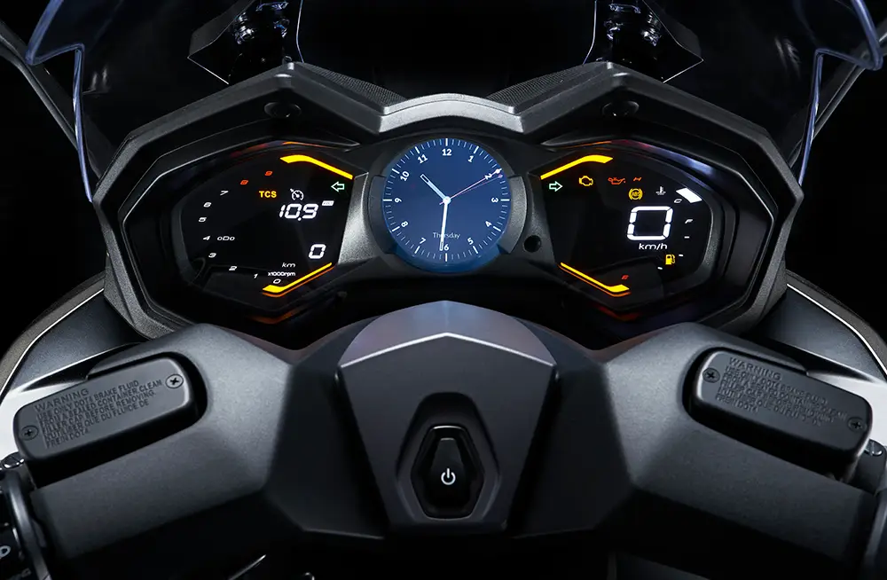 KYMCO AK 550i Premium Flat Brown