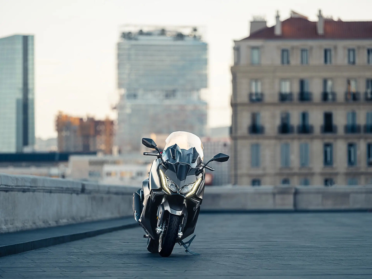 KYMCO AK 550i Premium Flat Brown